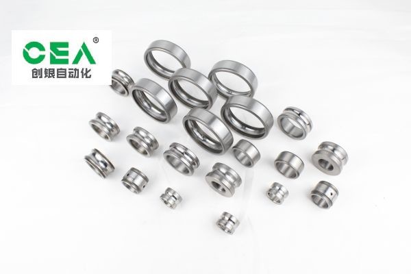 OEM Thin Walled Crossed Roller Bearing Ring For Large Slewing Bearings