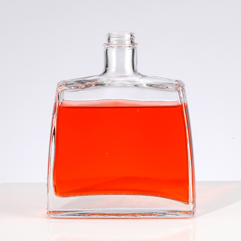 Hot Stamping Glass Bottle for Clients' Requirements and Vodka Brandy Wine Spirit