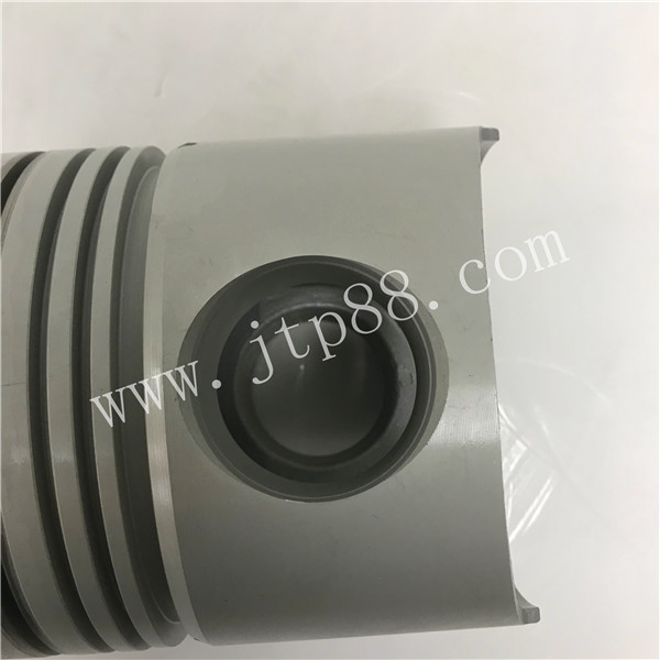 8DC9 Diameter 135mm Diesel Engine Piston Length 153mm For Excavator 1-12111-998-0