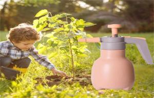 Wholesale Hand Pressure PE Plastic Watering Can 500ML Modern Style from china suppliers