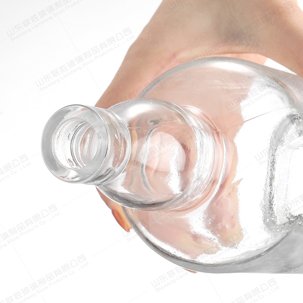 Glass Body Material 250ml 375ml 500ml 750ml 1000ml Alcoholic Beverage Bottle for Liquor