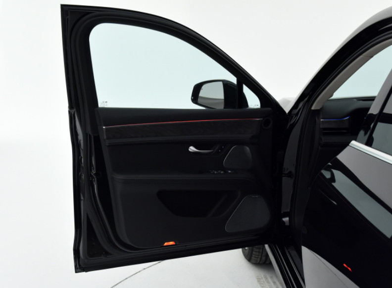 Aito M5 2022 Four Wheel Drive Performance Edition 5 Door 5 Seat SUV Mid Size