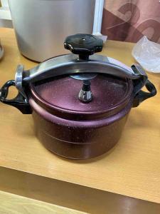 Wholesale Granite Series Non Stick Pressure Cooker 7 Litre Marble Coating from china suppliers