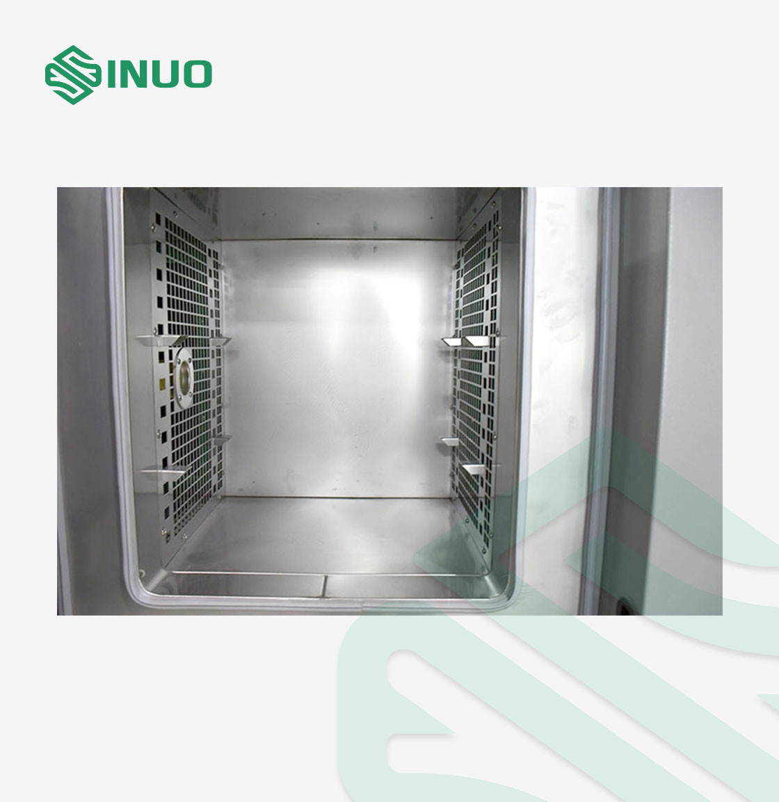 IEC 68-2-2 Thermal Shock Test Chamber With Water Cooling Chiller 200℃