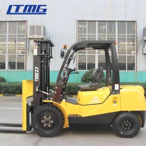 Wholesale 2 ton small forklift , diesel forklift truck with 3-stage mast from china suppliers