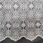 Polyester Cotton 130cm White Embroidered Lace Fabric For Wedding Dresses