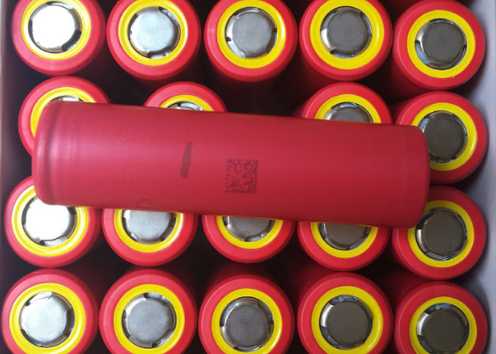 UR18650NSX-2600mAh Lithium Ion Battery Replacement Cells For Solar Storage System