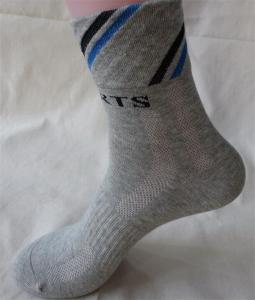 Wholesale Mesh breathable customized logo design crew cotton OEM athletic socks for men from china suppliers
