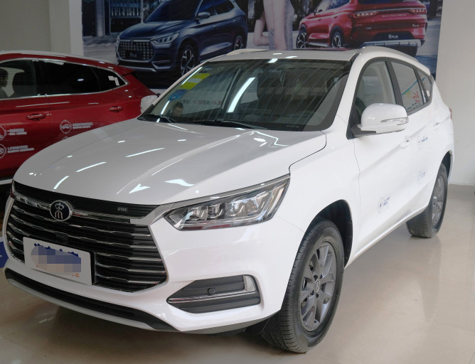 BYD Song 2021 Classic Edition 1.5T Manual Luxury Compact Suv 1.5T 160 Hp L4