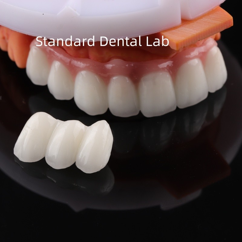Good Fitting Precise Esthetic Zirconia Porcelain Crown Pink Porcelian With Bleaching Shade