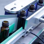 Automatic China commercial 10ml Bottle Sticker Labeling Machine For Small Bottle