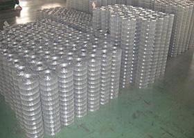 Wholesale 316 Stainless Steel Welded Wire Mesh / 2x2 Galvanized Welded Wire Mesh from china suppliers