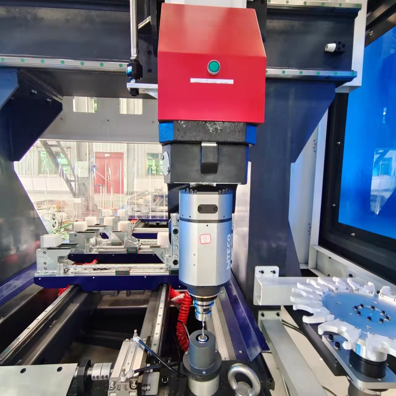 7m Aluminum 5 Axis CNC Machining Center Five Axis Milling Machine