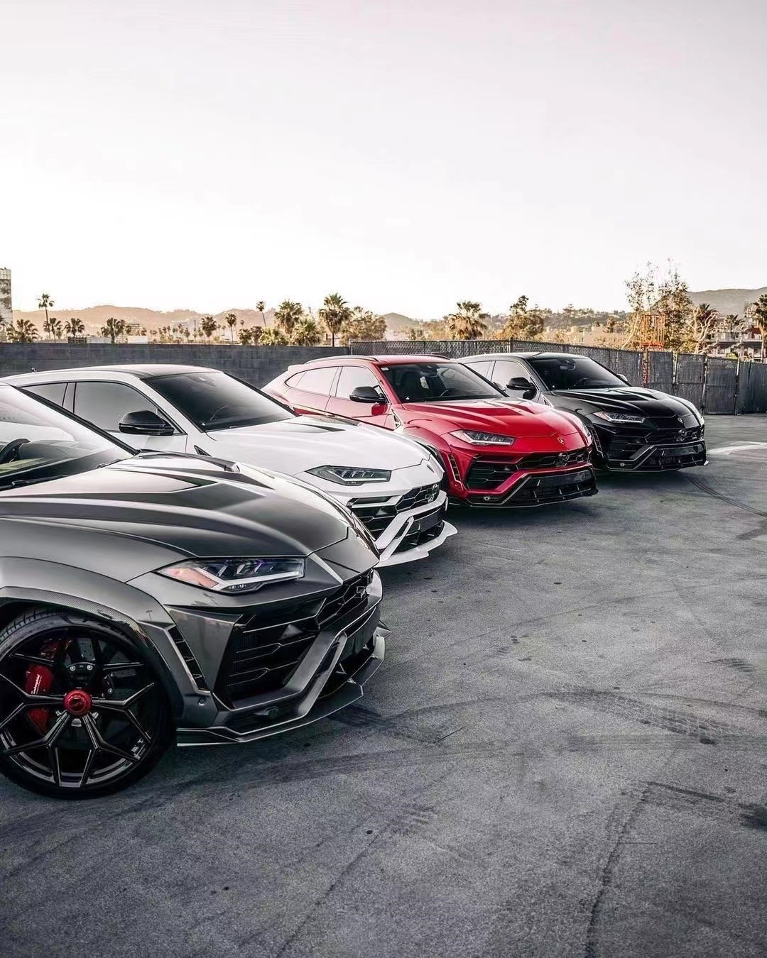 Auto Parts for Lamborghini Urus Body Kit Urus Upgrades 1016-style Front Scoop Diffuser Spoiler Widebody Kit