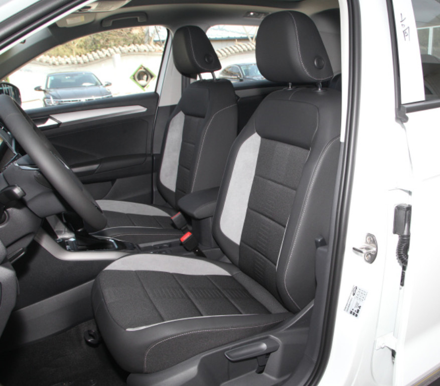 VW T-ROC 2022 280TSI DSG 2WD JINGYING PLUS 1.4T 150HP L4 5 Door 5 Seats SUV