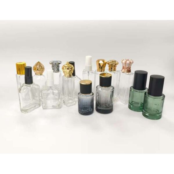 Cosmetic Clear 1oz Perfume Bottle Empty With Borosilicate Glass Technique
