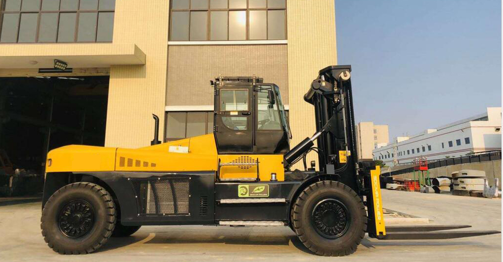 Wei Chai Engine 30 Ton 35 Ton Diesel Port Forklift Rough Tire Min Lifting Height 200MM