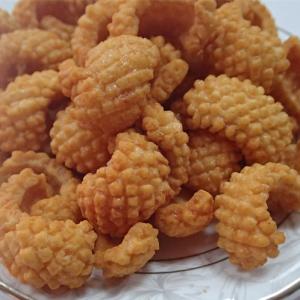 Wholesale Customizable Packaging Rice Cracker Crispy Fried Food Baked Puffed Snacks for Children from china suppliers