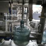 Complete 100 Bph Big Barrel 18.9l Gallon Filling Machine Full Automatic