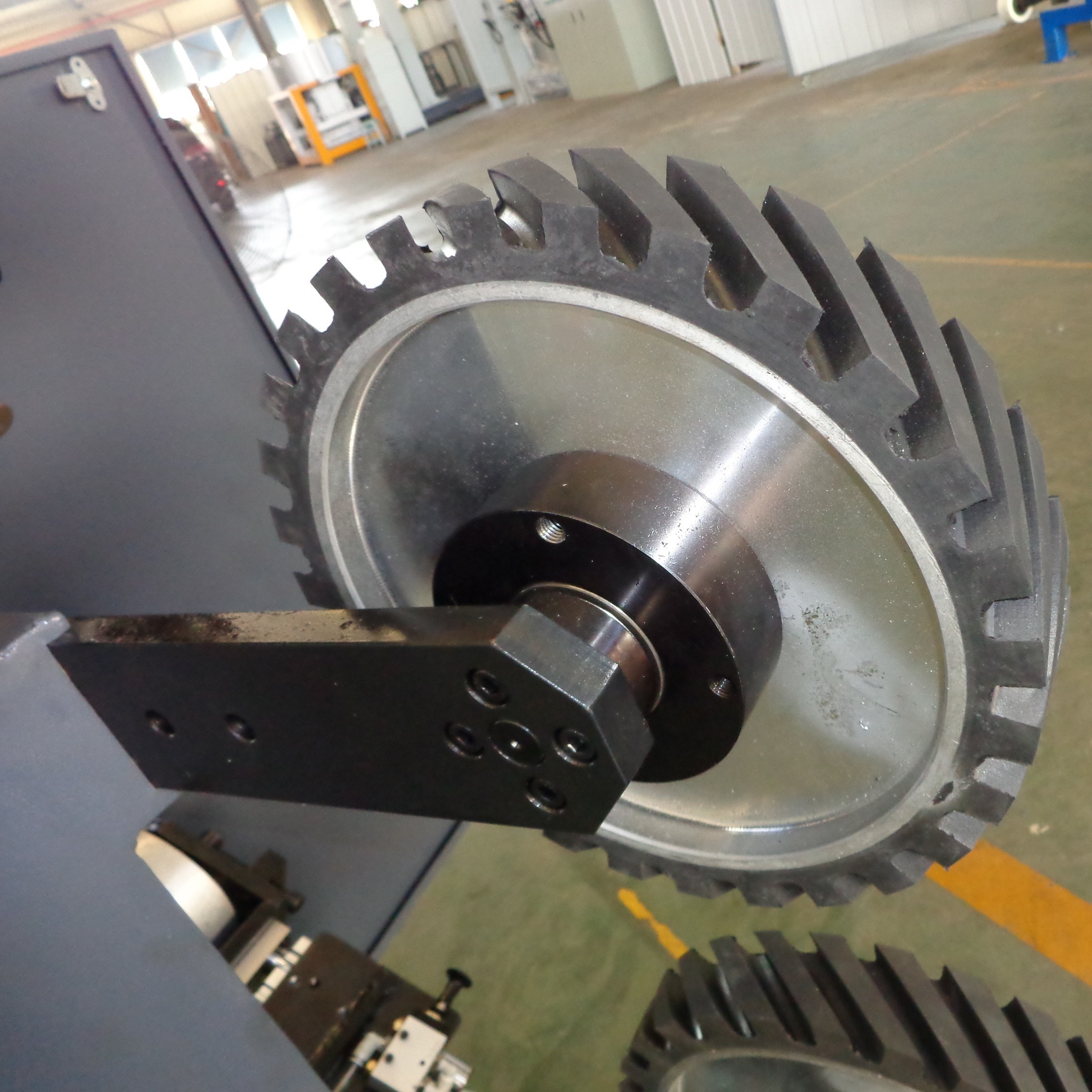 FANUC Intelligent Robot Grinding Machine For Faucet Polishing