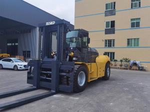 Wholesale Versatile Heavy Lift Forklift for Heavy Loads Rated Load 15000kgs Tilt Angle 45-90 Degrees Mast Lifting Height 3000mm from china suppliers