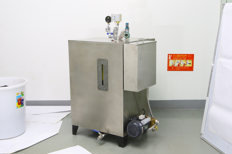 18kw Vertical Electric Steam Generator Machine For Commercial Cooking 24kg/H