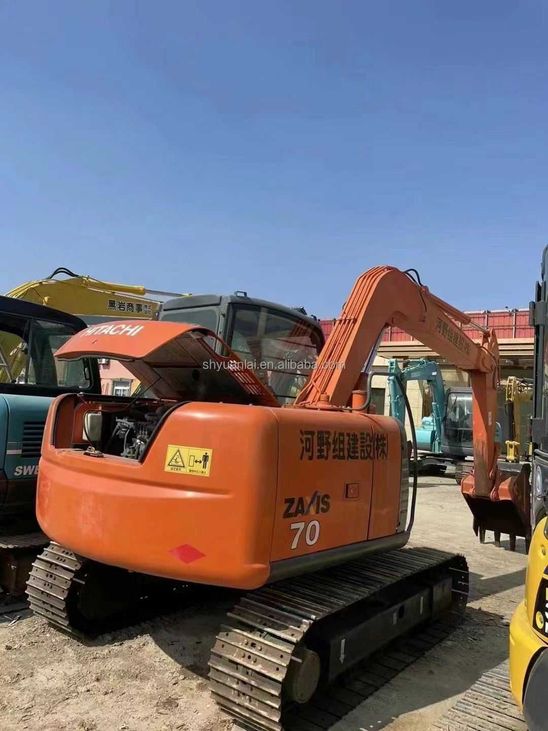 Smooth Operation ZX70 Excavator With Original Hydraulic Valve And 7T Operating Weight