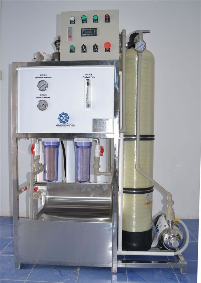 Fresh Water Generator On Ships / Reverse Osmosis Fresh Water Generator With 5 T/D Capacity