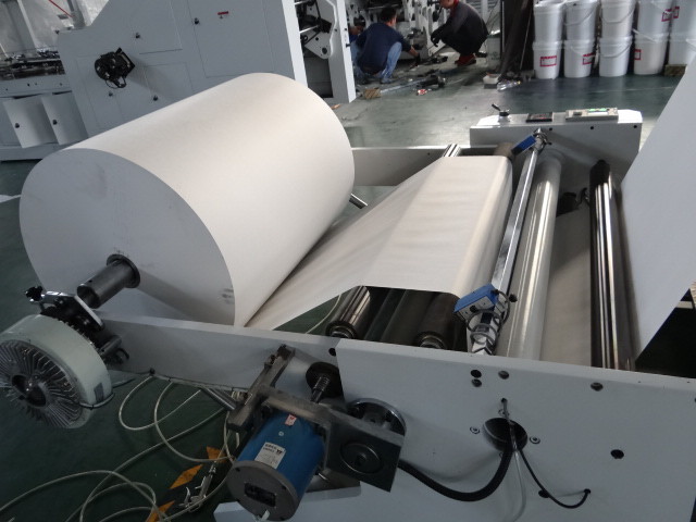 250pcs/Min Square Bottom Paper Bag Machine 295-640mm