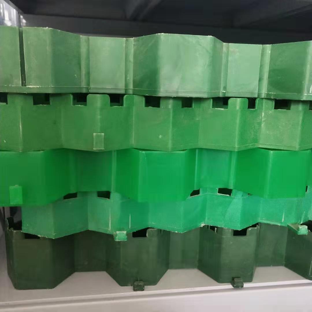Black Green HDPE Plastic Planting for Parking Lot Grass Reinforcing in HDPE Material