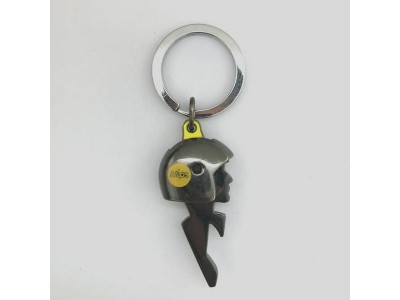 2D Metal Soldier Keychain Bottle Opener,Cool innovative metal casting keychain bottle opener