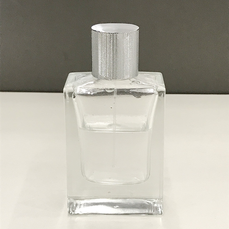 Process Die-Casting Zamak Perfume Caps Top With Customizable