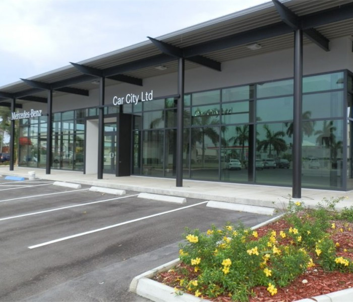 Mercedez Benz Car Showroom Building Steel Structure With 50 Years Lifespan