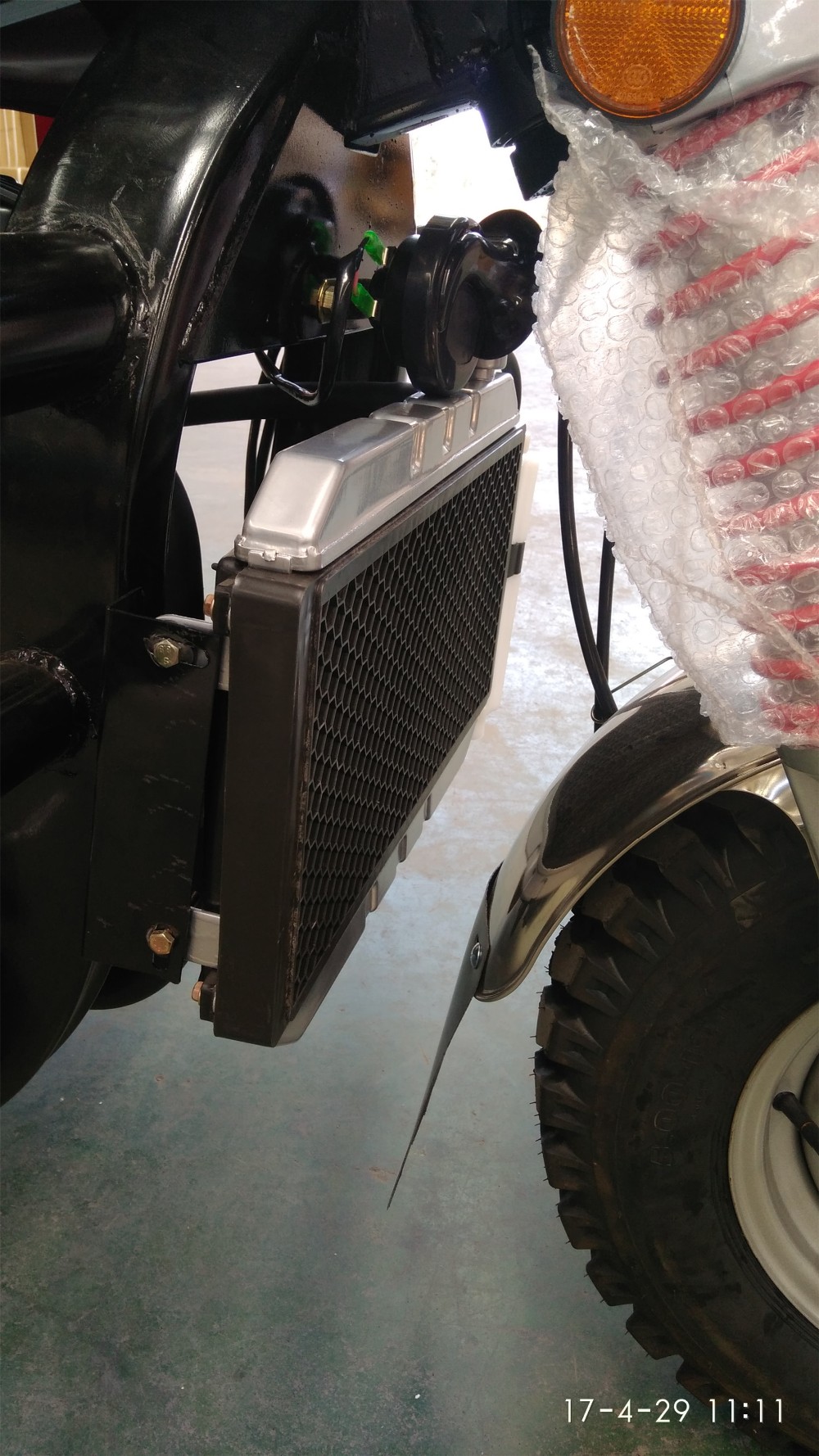 Gasoline 300cc Motorcycle For Handicapped Person