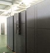Smart Dry Cleaning Lockers , Parcel Distribution Locker Laundry Self-Serving Cleaning Kiosk