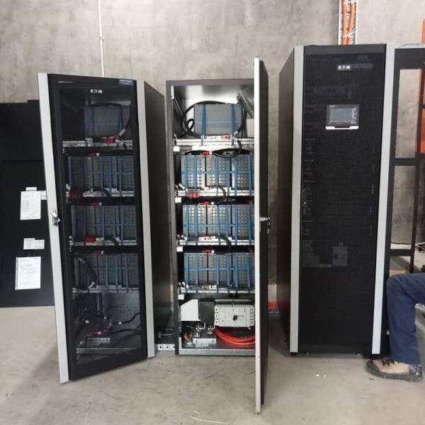 Eaton ups global brand 93PR series 15 kW 20KW 380/400/415V quality assurance