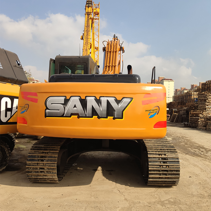 SANY SY215C 21.5 Ton Excavator with 580/1600N.m Torque and 21900 KG Machine Weight