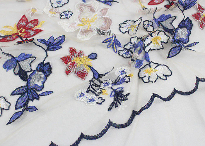 Wedding Embroidered Lace Fabrics , Scalloped Edge Lace Mesh Fabric For Gown