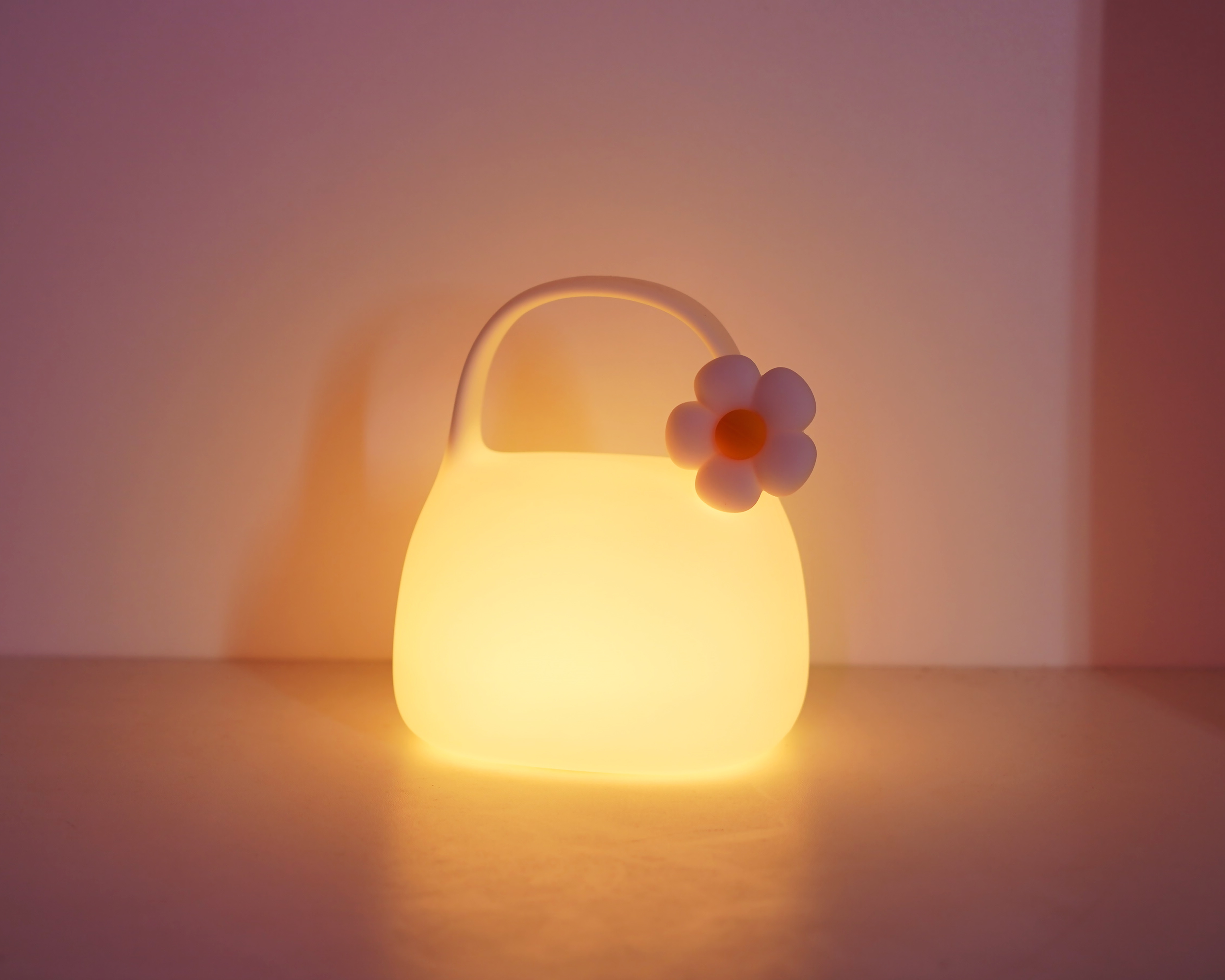 Modern Cute Portable Lamp Warm White LED Table Lamp for Bedroom USB Rechargeable Silicone Material