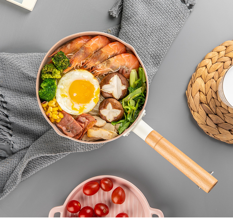 Kitchen Multi Coloured Small Cooking Pots With Wooden Handle