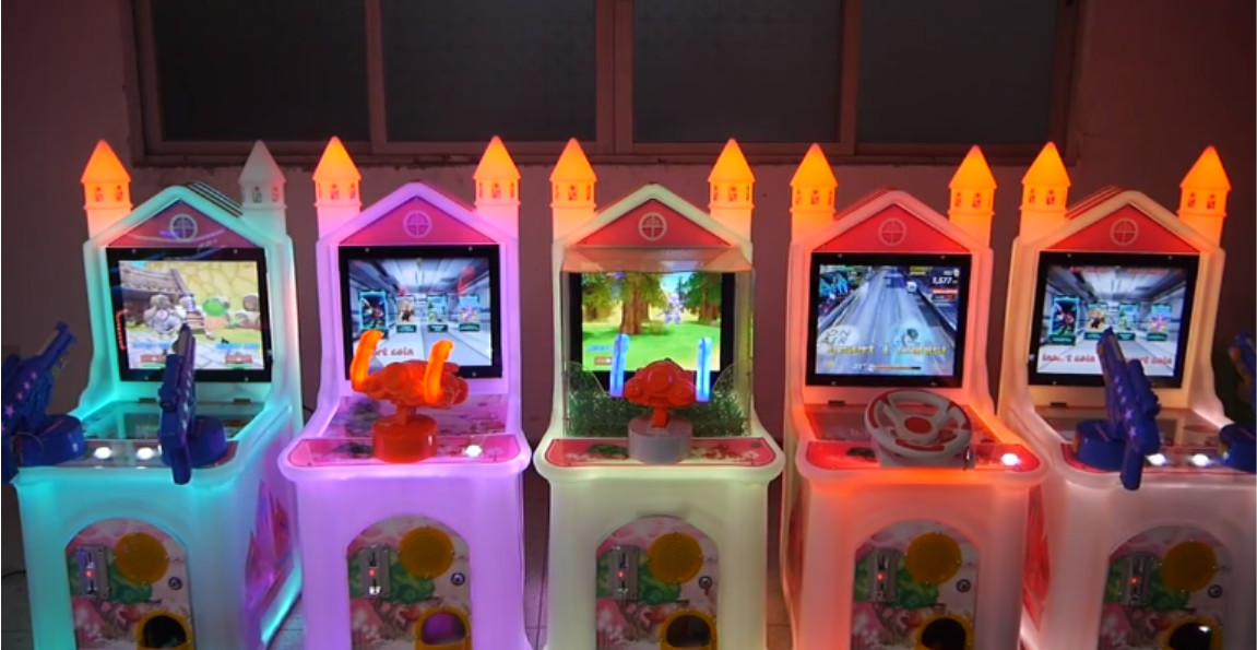 Castle Series Kids Arcade Machine Simulator Shooting Coin Operated For Amusement Park