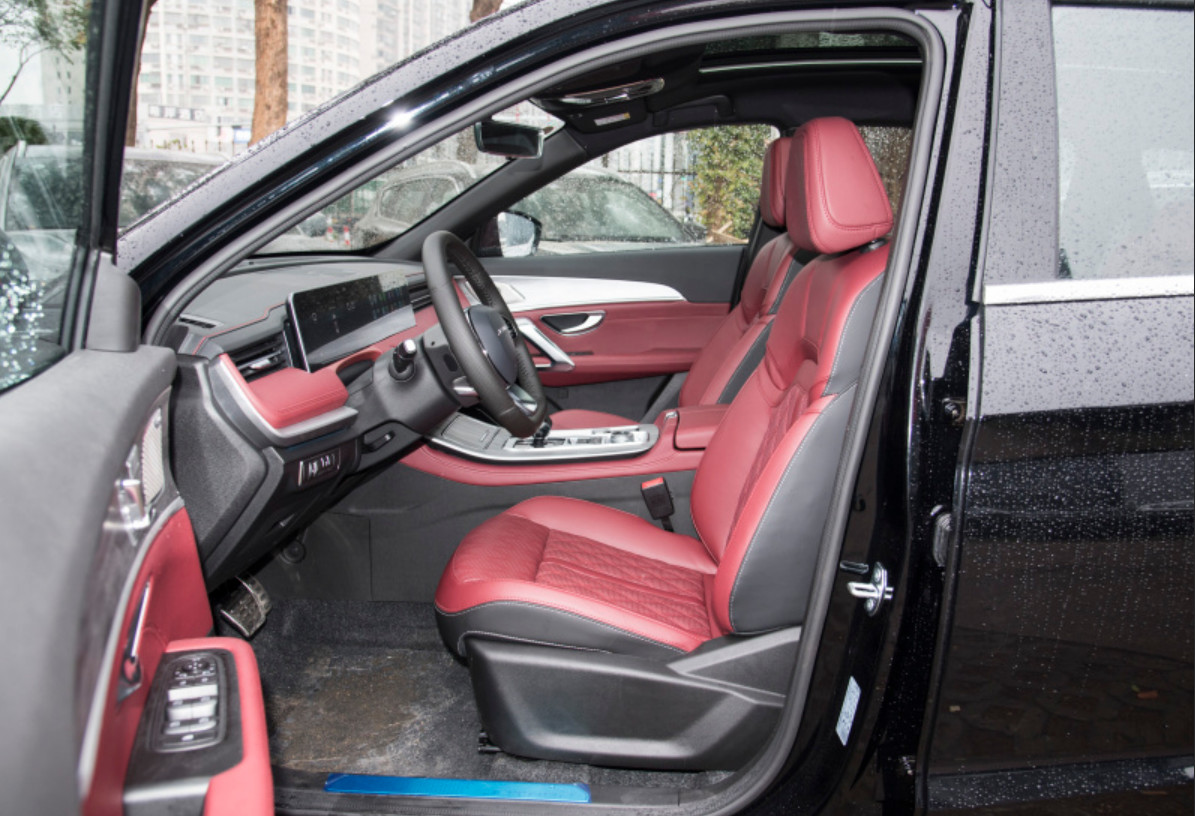 2023 Jetour X70 Plus 1.6T DCT Qiangzhe 5 Door 5 seats Medium SUV