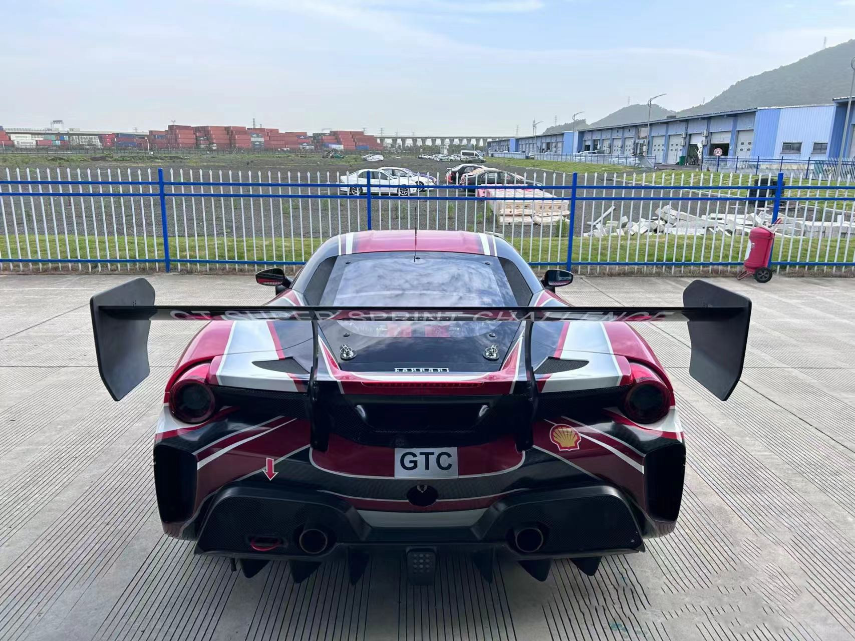 Ferrari 488 Body Kit 488 EVO Style Front Bumper Chin Lip Spoiler
