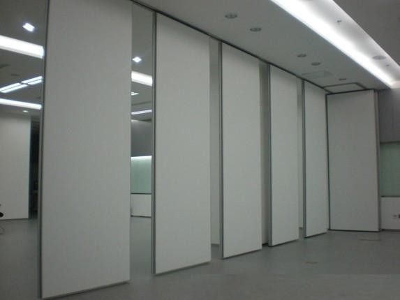 2 - 4 Meters Height Acoustic Office Partition Walls Top Hung And Floor With Vinyl Seals