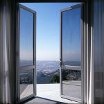 Double Glazing Tempered Glass Door Aluminium Frame , Restaurant Swing Doors