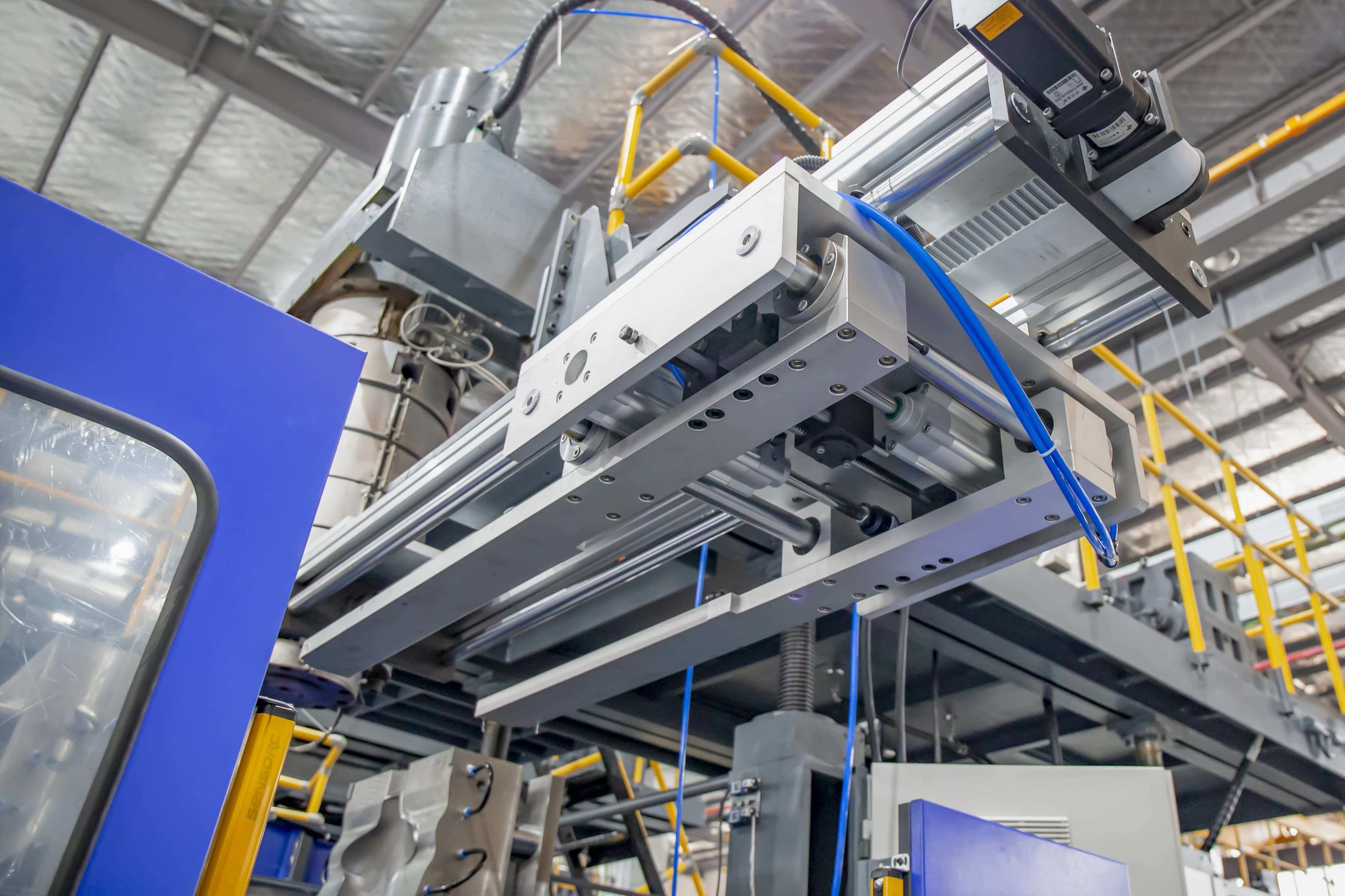 Extrusion Blow Molding Machine HDPE/ PE Plastic Pallet 450kg/H 2000mm