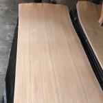 Factory Natural Red Oak Wood Veneer Mountain/Straight Grain 0.45mm Veneer Wood
