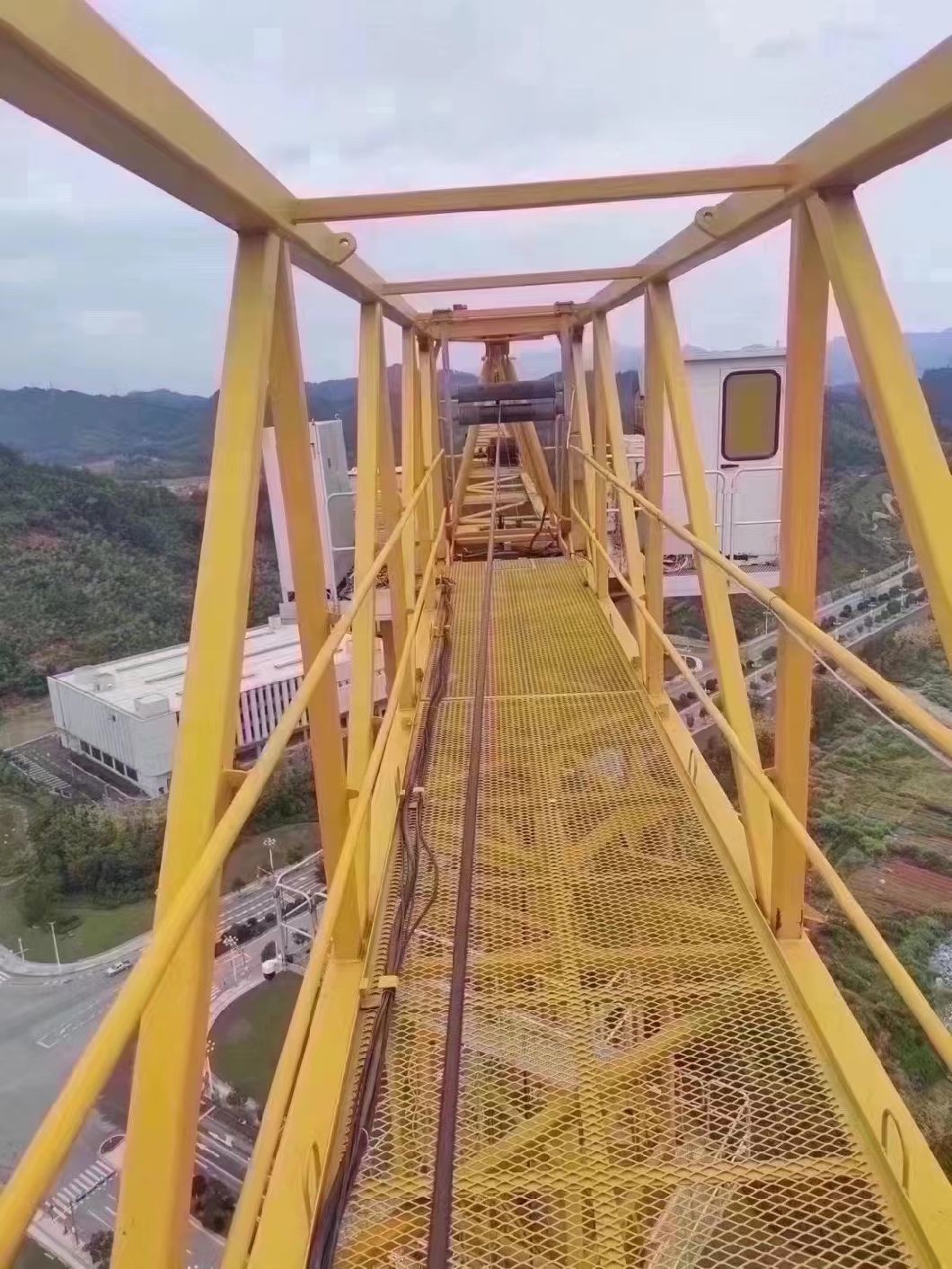 Zoomlion Flat Head Tower 18 Years, at Any Time to Dismantle The Machine to Sell Equipment