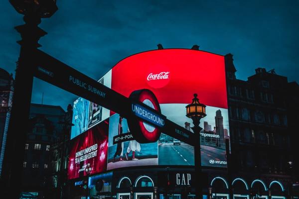 SMD2727 P8 Nationstar Outdoor Advertising LED Display Full color With Front