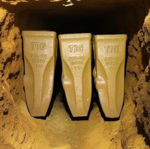 Wholesale TIG Brand bucket teeth Komatsu PC200 standard and Rock bucket teeth 205-70-19570 /205-70-19570RC for komatsu PC200 from china suppliers